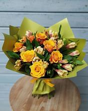 Букет цветов из:  Альстромерии и Розы в городе Мыски