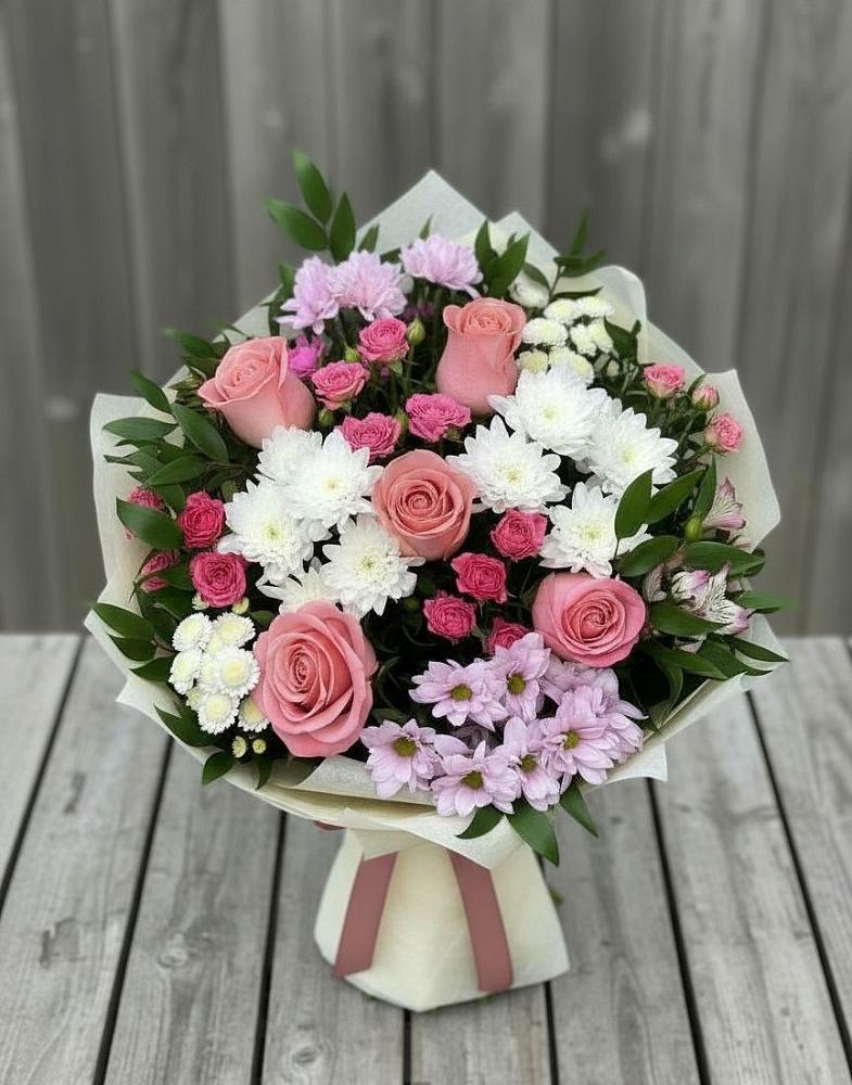 Букет цветов из: Альстромерии, Гвоздики, Розы и Хризантемы в городе Мыски