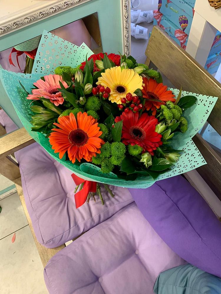 Букет цветов из: Герберы, Хризантемы и Альстромерии в городе Мыски