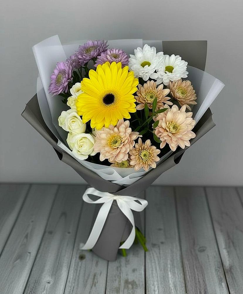 Букет цветов из: Розы, Герберы и Хризантемы в городе Мыски