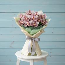 Букет цветов из:  Орхидеи и Розы в городе Мыски