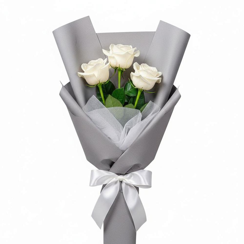 Букет 3 белые розы в городе Мыски