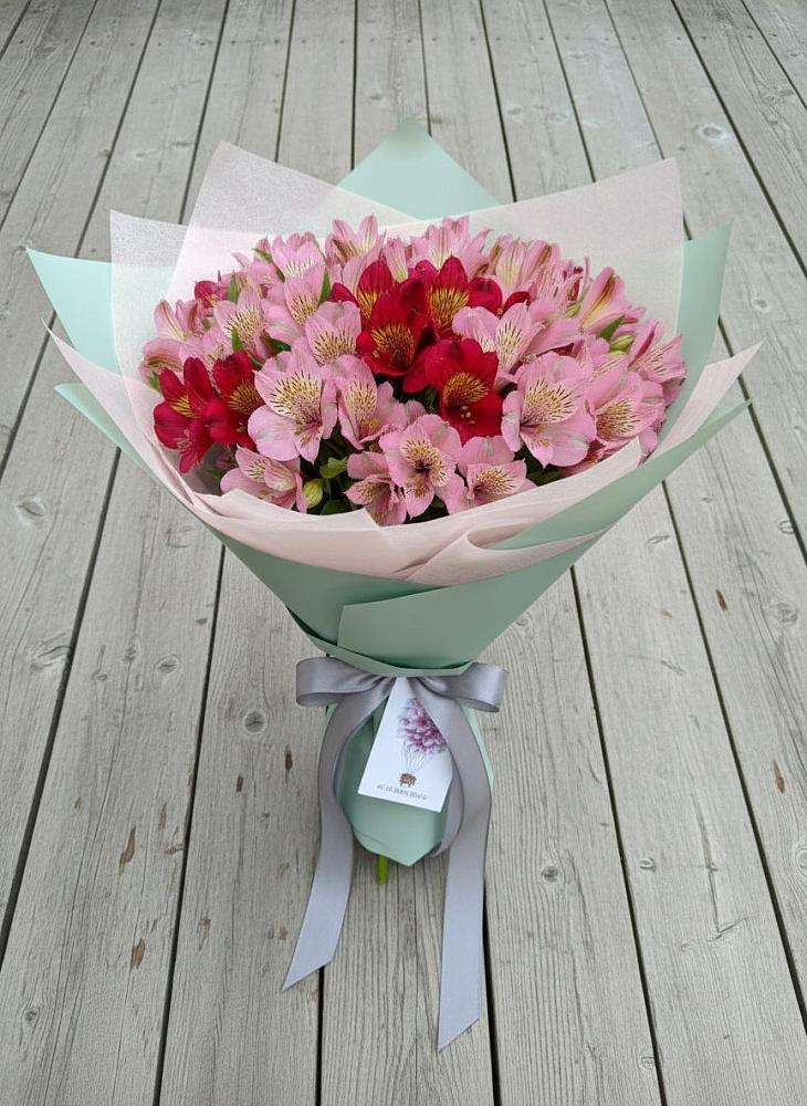 Букет цветов из: Альстромерии в городе Мыски