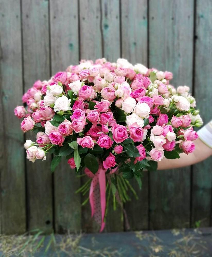 Букет Розовые кустовые розы Натали и Лав Лидия в городе Мыски