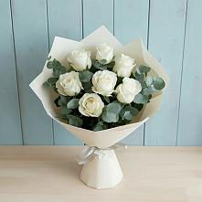 Букет Белые розы в Эвкалипте в городе Мыски