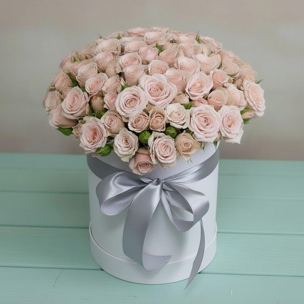 Цветочная композиция из Розы в шляпной коробке в городе Мыски